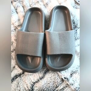 SHEIN New Grey Slides 🩶